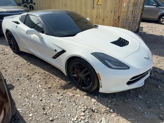 2015 Chevrolet Corvette Z51 3LT - Exterior Front Right Corner Image